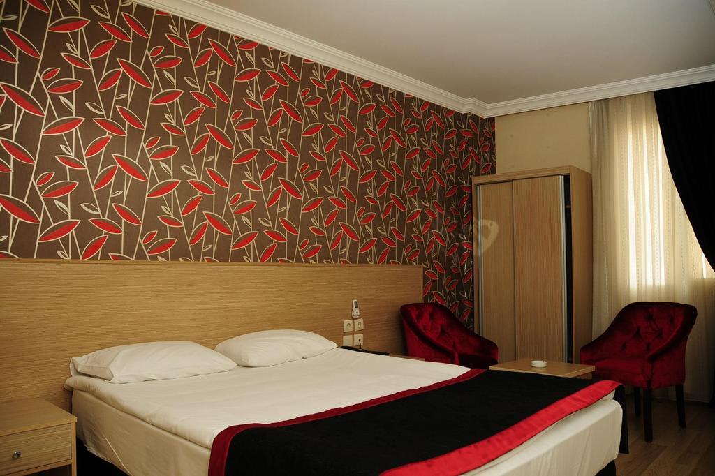Madi Hotel Άδανα Εξωτερικό φωτογραφία