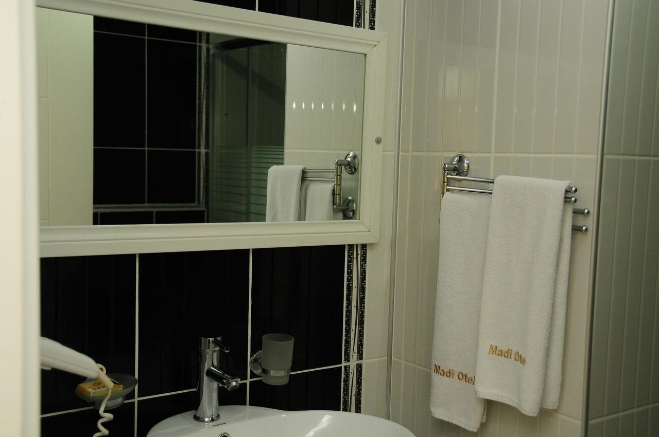 Madi Hotel Άδανα Εξωτερικό φωτογραφία